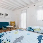 Yourhouse Els Nins *