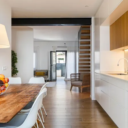 Yourhouse Els Nins كان بيكافورت