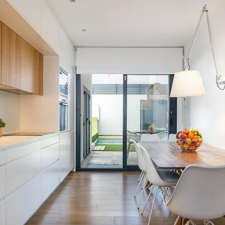 Yourhouse Els Nins فيلة كان بيكافورت