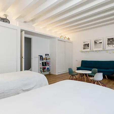 Yourhouse Els Nins *