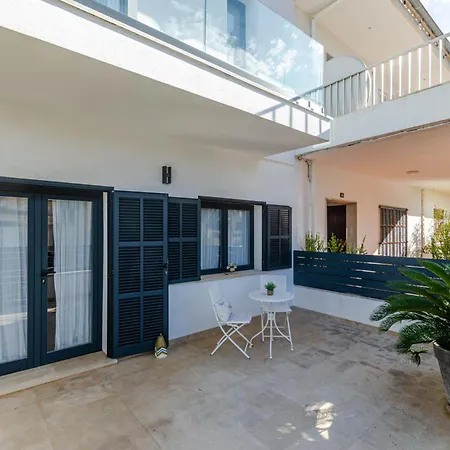 וילה Yourhouse Els Nins