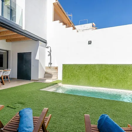 Yourhouse Els Nins *