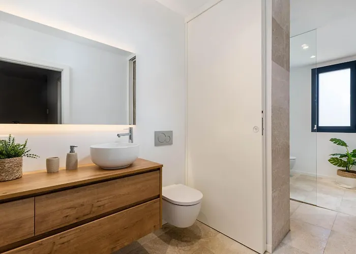 Yourhouse Els Nins * كان بيكافورت