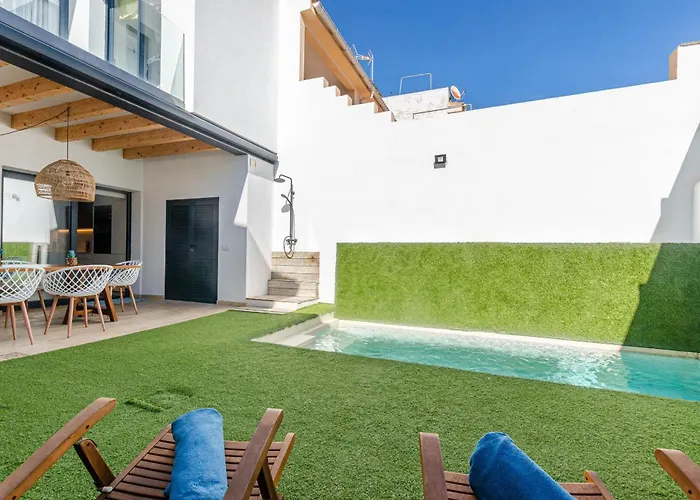 Yourhouse Els Nins *