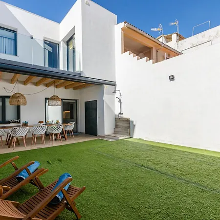 Yourhouse Els Nins *